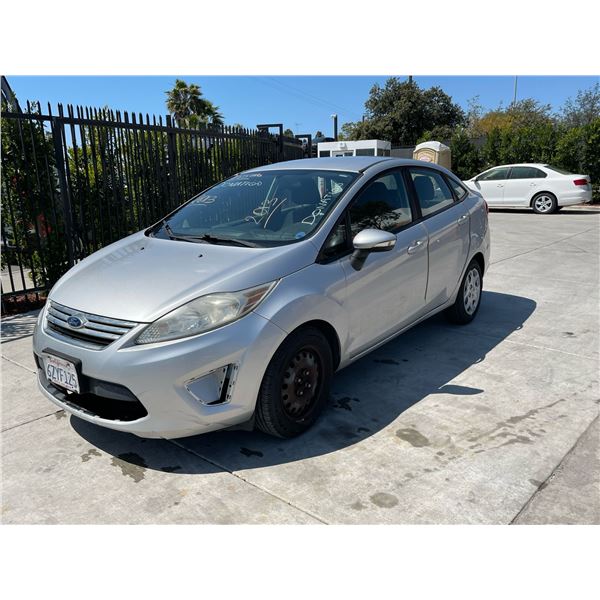 FORD  FIESTA 2013 T-DONATION