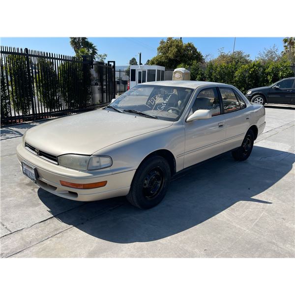 TOYT CAMRY 1993 T-DONATION