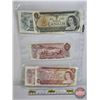Image 2 : Canada $1 & $2 Bills (5) : - 1973 : Crow/Bouey #BAH2710063 - 1973 : Lawson/Bouey #AC9609482 - 1974 :