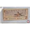 Image 2 : Canada Bills (3): - 1986 $2 : Thiessen/Crow #BUW2708185 - 1986 $5 : Knight/Dodge #GPY7896212 - 1988 