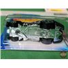 Image 4 : Hot Wheels : 2004 First Edition - Hardnoze Batmobile (c.2003 Mattel)  (SEE PICS!)