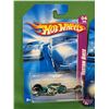 Image 2 : Hot Wheels (5) : (c.2006/2007 Mattel) - Custom Bikes Hammer Sled - Taxi Cockney Cab II - Surf's Up S