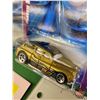 Image 5 : Hot Wheels (5) : (c.2006/2007 Mattel) - Custom Bikes Hammer Sled - Taxi Cockney Cab II - Surf's Up S