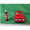 Image 14 : Collector Combo :  - Monster Truck - Ford V-8 Car - '56 Ford Pickup Truck - Mini Texaco Gas-Pump - V