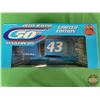 Image 7 : Diecast Race Car : NASCAR : Racing Champions : 1970 Plymouth Superbird : #43 Richard Petty : 50th An