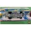 Image 9 : Hot Wheels (3) : Race & Win (c.2001 Mattel) - Phaeton - Baby Boomer - Chrysler Thunderbolt  (SEE PIC