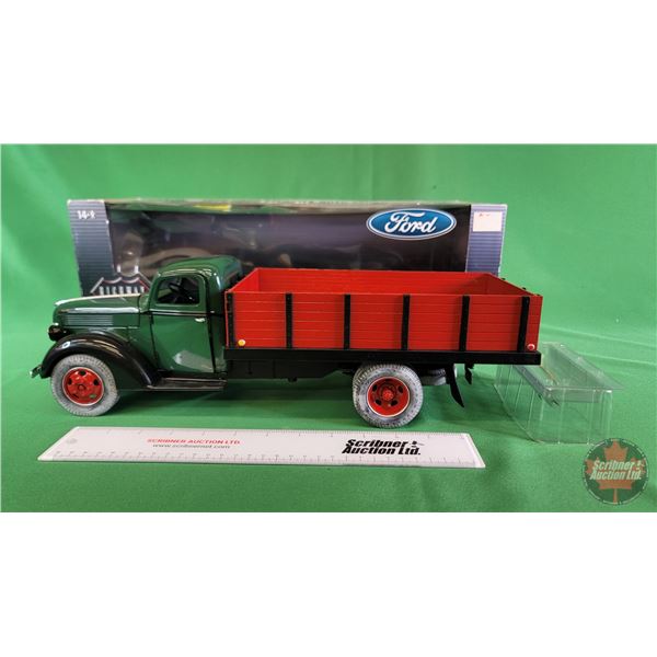 Highway 61 : 1940 Ford Medium-Duty Truck (Scale 1:16) (c.2009 F.F. ERTL)  (SEE PICS!)