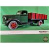 Image 3 : Highway 61 : 1940 Ford Medium-Duty Truck (Scale 1:16) (c.2009 F.F. ERTL)  (SEE PICS!)