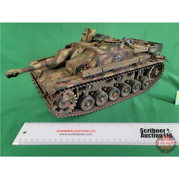 German Tank Model : StuG III Assault Gun WWII (Scale 1:18) (Measures 6"H x 16"L x 7-1/2"W) (Plastic)