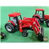 Image 3 : Farm Toy Collector Combo (4): Johne Deere Tractors (2) & Case IH Tractors (2) (Scale 1:64) (SEE PICS
