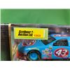 Image 8 : Diecast Race Car : Hot Wheels Racing : #43 John Andretti (Scale 1:24) (Box Measures: 5"H x 10"W x 5-