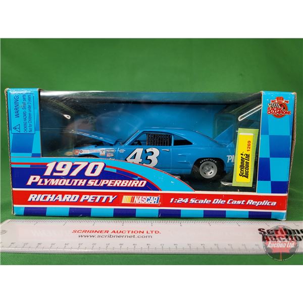 Diecast Race Car : NASCAR : Racing Champions : 1970 Plymouth Superbird : #43 Richard Petty : 50th An
