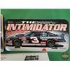 Image 2 : Dale Earnhardt Collector Combo (2) : - Diecast Racecar (Scale 1:43) - Licence Plate (SEE PICS!)  (Pr
