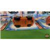 Image 17 : Hot Wheels (7) : Blings (c.2004 Matell) - Ford Bronco Concept - Chrysler 300C - L'Bling - Quadra-Sou