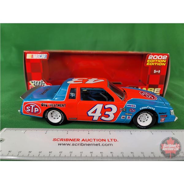 Diecast Race Car : NASCAR : Racing Champions :#43 Buick Regal (Not Original Box) (Scale 1:24) (Box M