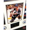 Image 11 : Wayne Gretzky Autographed Jersey / Photograph / Plaque with Career Statistics ~ Certified (COA #0641