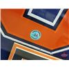 Image 10 : Connor McDavid Autographed Jersey / Photograph / 2 Pins / Plaque ~ Certified (COA #AJ008278) ~ Profe