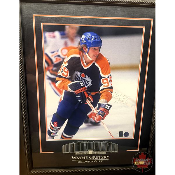 Wayne Gretzky Autographed Photo : Edmonton Oilers : Limited Edition 17/99 (Signed on March 4, 2008) 