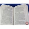 Image 11 : Books (3): - Canada Hockey Trivia - Uncle John's Bathroom Reader : Shoots and Scores - Weird Facts A
