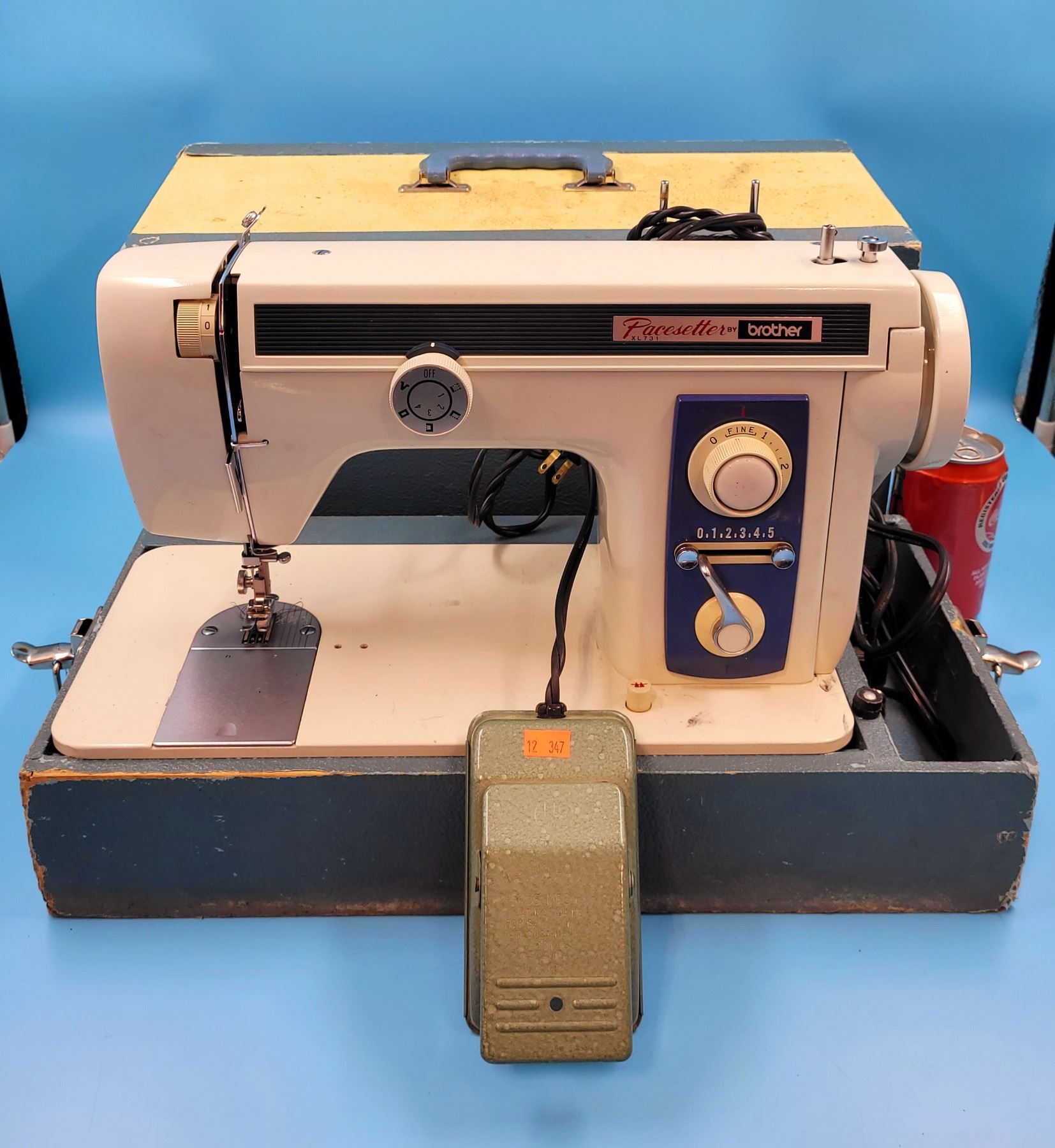VTG Pacesetter By Brother Model No. XL-731 115V AC-DC Sewing Machine