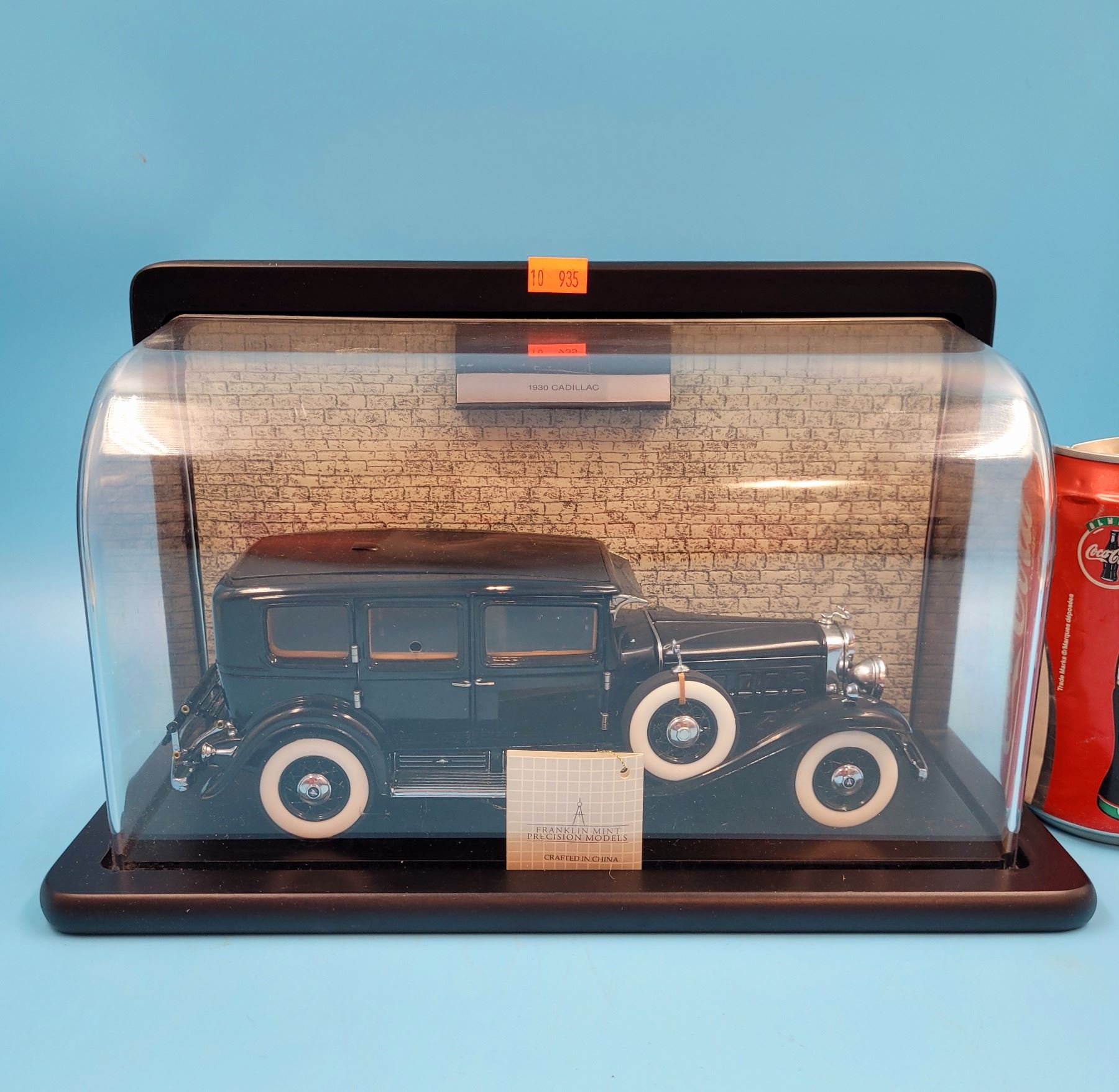 Miniature Matrix 1:43 Cadillac V-16 452 Road Fleetwood Fermé 1930 - Noire - Résine