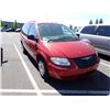 Image 2 : 2007 Chrysler Town and Country RUNS WITH MECHANICAL PROBLEMS