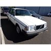 Image 2 : 1988 Volvo 244