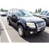 Image 2 : 2010 Mercury Mariner