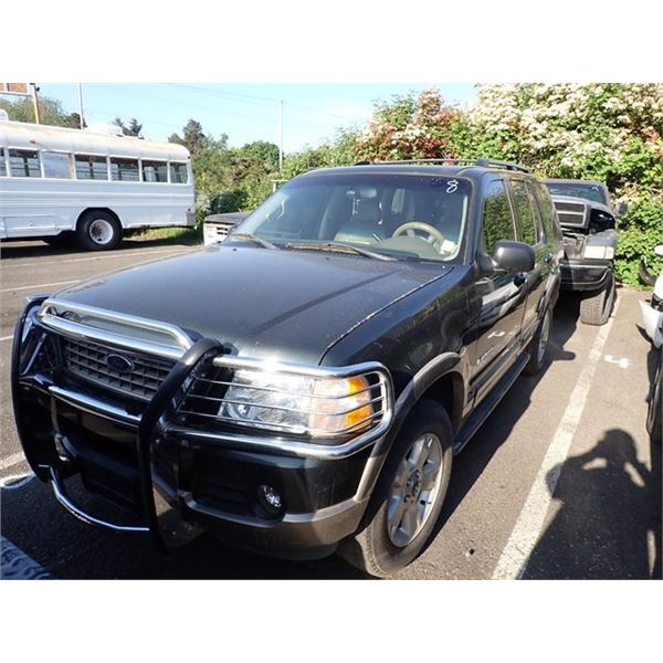 2004 Ford Explorer