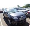 Image 2 : 2011 Subaru Tribeca