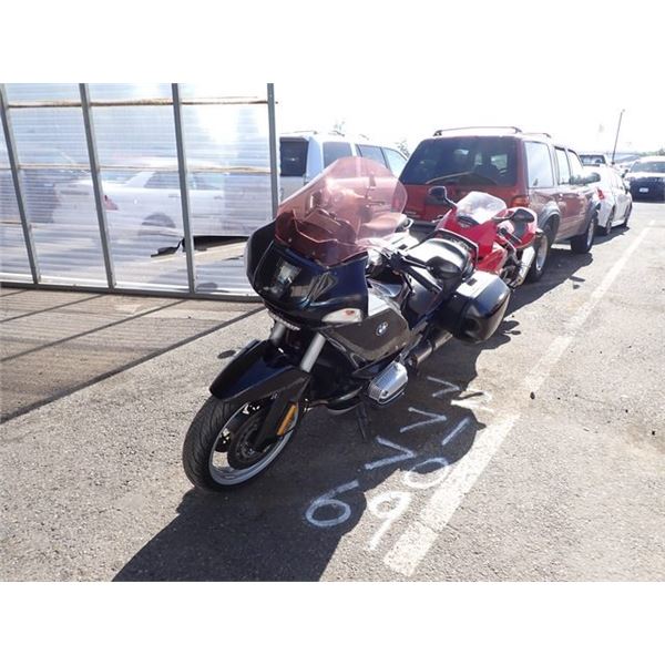 1996 BMW R1100