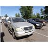 Image 2 : 2001 Mercedes-Benz ML320