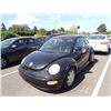 Image 1 : 1998 Volkswagen New Beetle
