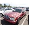 Image 1 : 1995 Mercedes-Benz E320