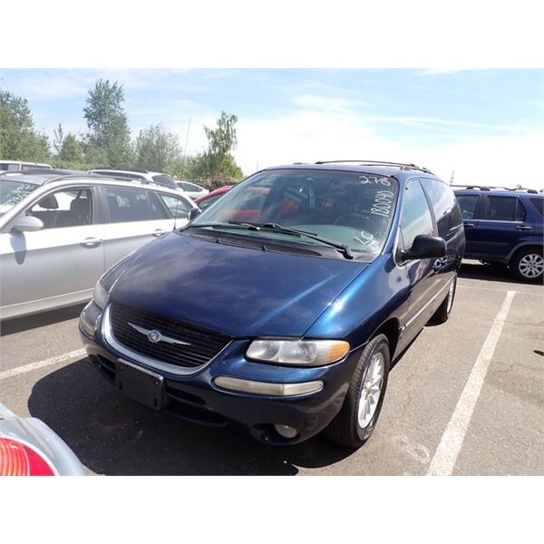 2000 Chrysler Town and Country