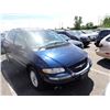 Image 2 : 2000 Chrysler Town and Country