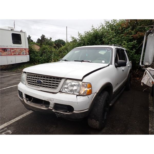 2004 Ford Explorer