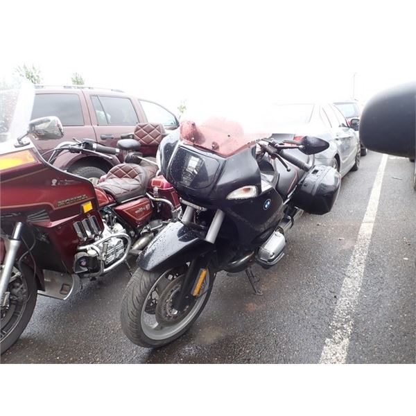 1996 BMW R1100