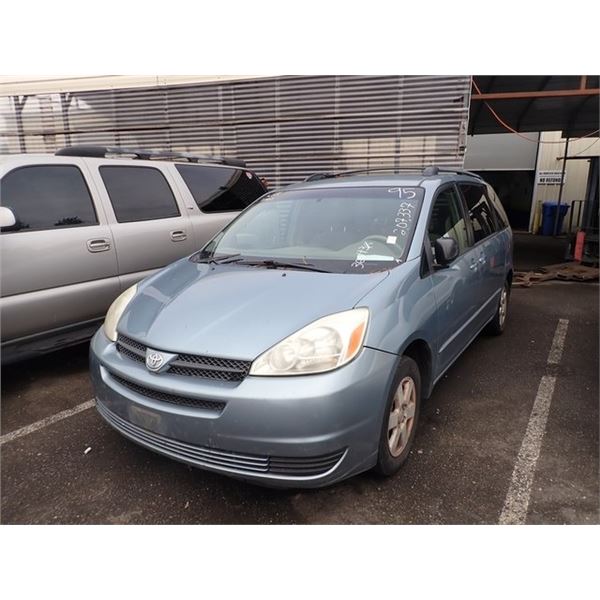 2005 Toyota Sienna