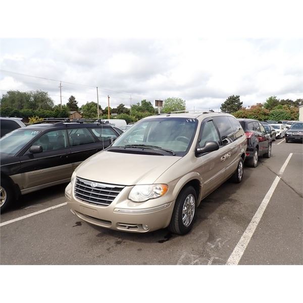 2006 Chrysler Town and Country