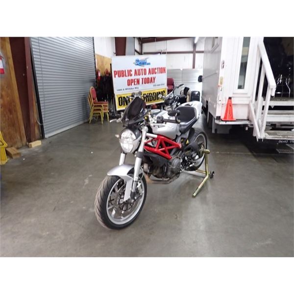 2009 Ducati Monster 1100