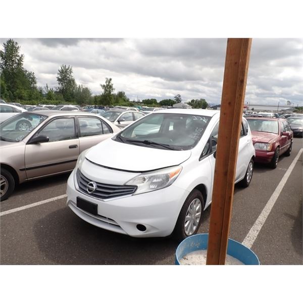 2015 Nissan Versa