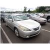 Image 2 : 2004 Toyota Camry Solara