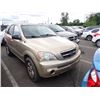 Image 2 : 2003 Kia Sorento