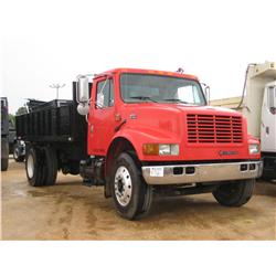 2000 INTERNATIONAL 4700 S/A FLATBED DUMP