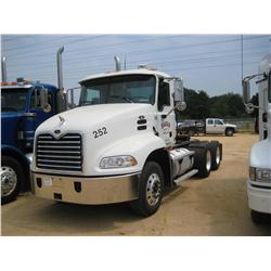 2005 MACK CX613 T/A TRUCK TRACTOR