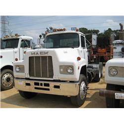 1991 MACK RD690S T/A TRUCK TRACTOR