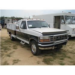 1995 FORD F250 S/A SERVICE TRUCK