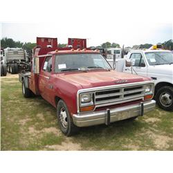 1989 DODGE RAM S/A FLATBED