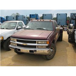 1993 CHEVROLET 1500 DUALLY PICKUP